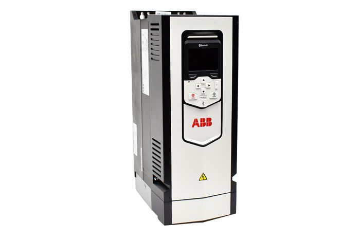 ASEA BROWN BOVERI - ACS880-01-04A8-5 - Motor Drives