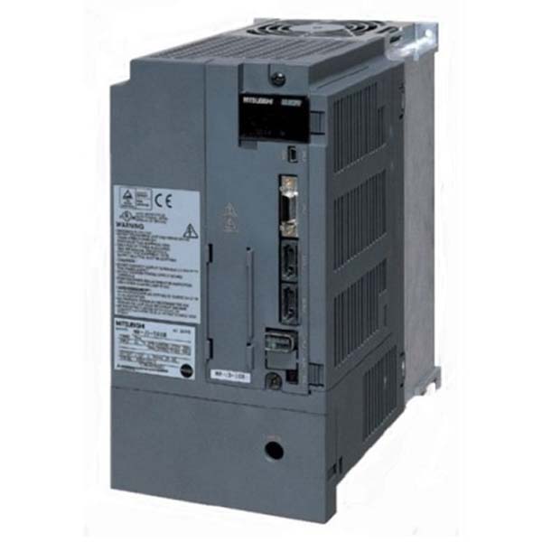 MITSUBISHI - MR-J3-700B4 - Drives