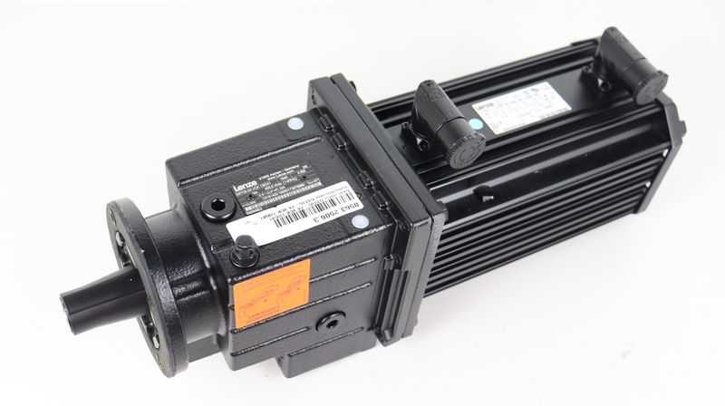 LENZE - MCA 13I41-RS0B0-Z0D0-STBS00N-R0SU - Servo Motors