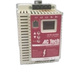 LENZE - SM015S - Motor Drives