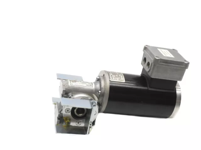 LENZE - SSN31-1UHAR-056C21 - Gear Motors