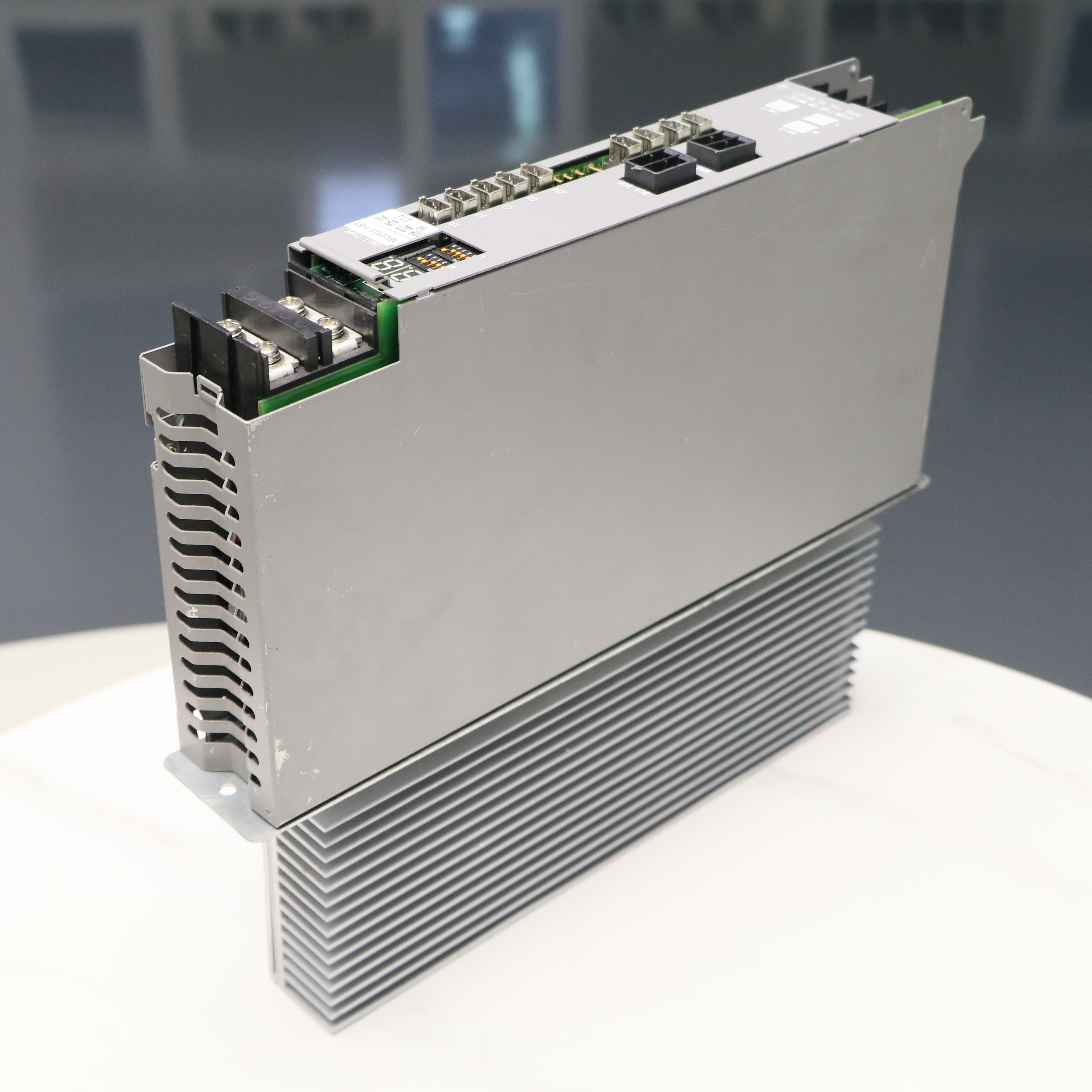 OKUMA - MIV0103-1-B1 - Servo Drives & Controls