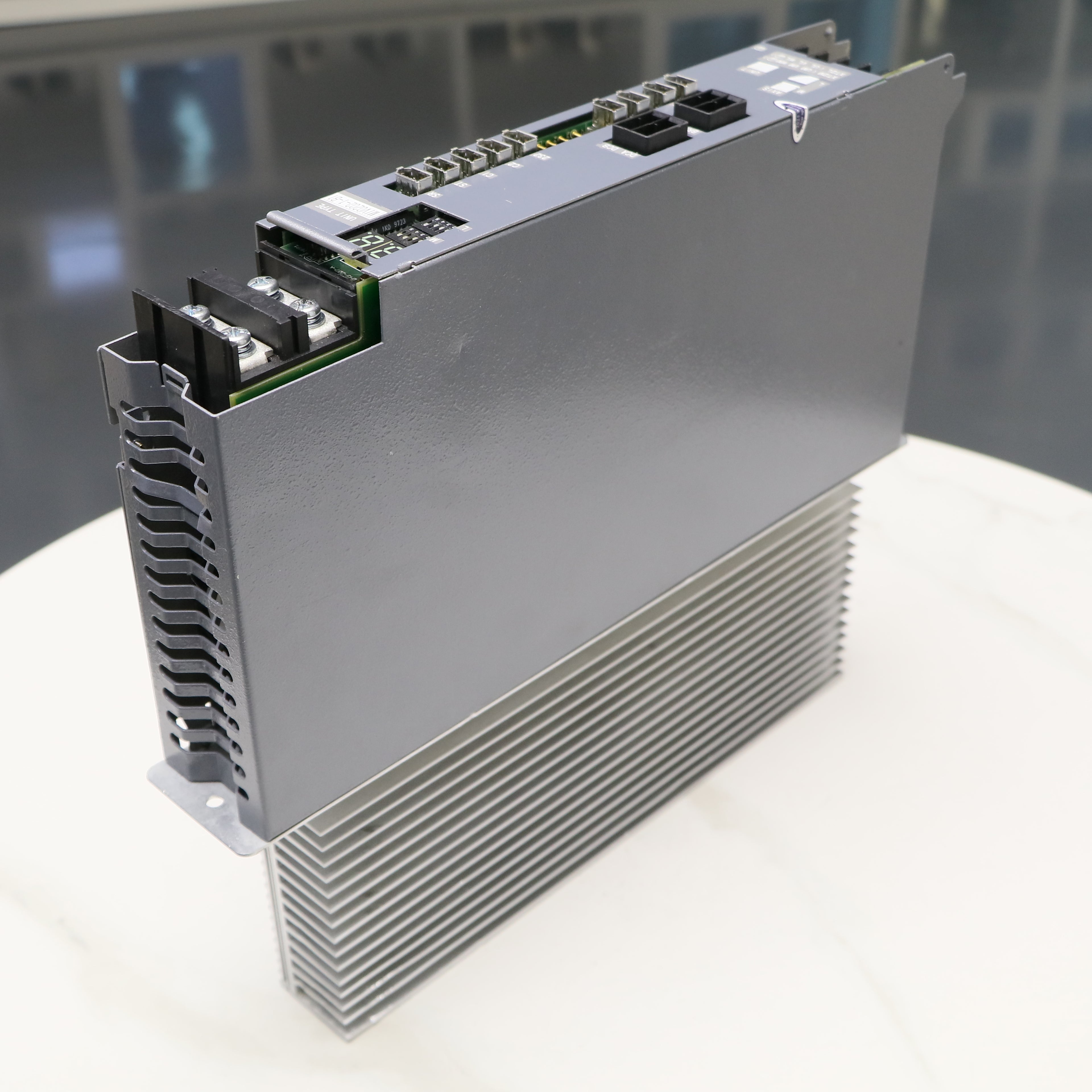 OKUMA - MIV0202-1-B1 - Servo Drives & Controls