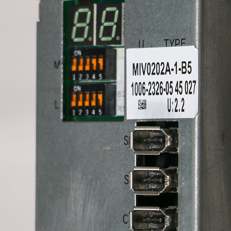 OKUMA - MIV0202A-1-B5 - Servo Drives & Controls