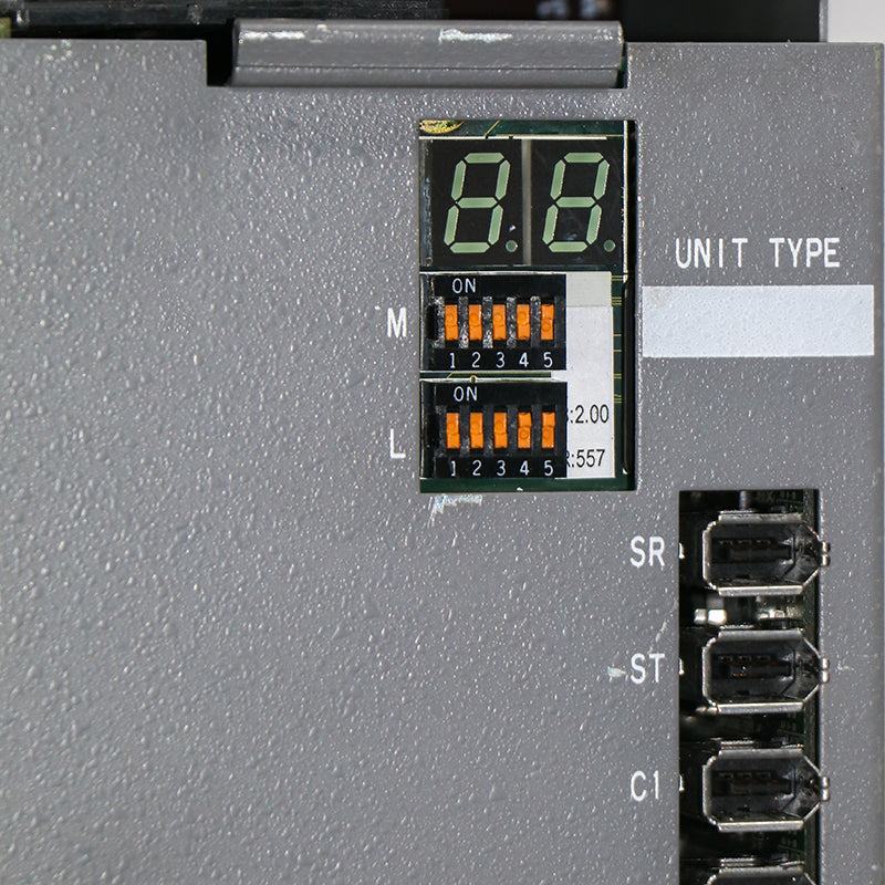 OKUMA - MIV0404-1-B5 - Servo Drives & Controls