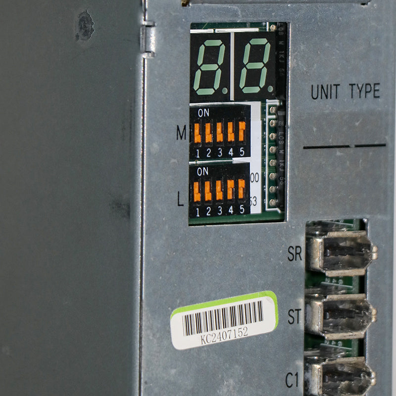 OKUMA - MIV0404A-1-B5 - Servo Drives & Controls
