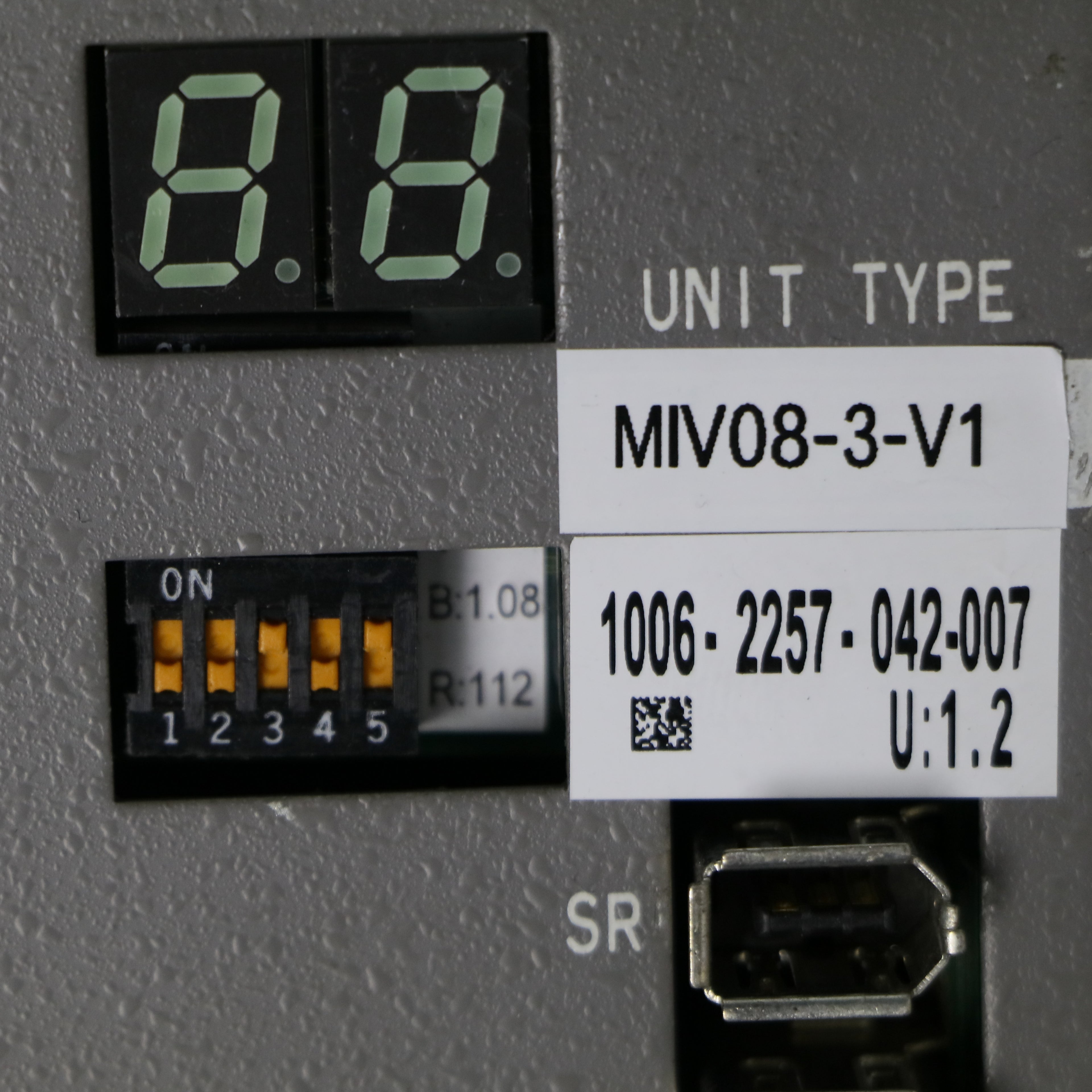 OKUMA - MIV08-3-V1 - Servo Drives & Controls