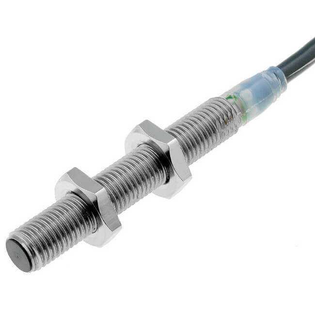 OMRON - E2A-S08LS02-WP-B1 2M - Proximity Detection Switches