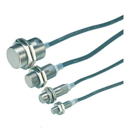 OMRON - E2EX10D1-N 5M - Proximity Detection Switches