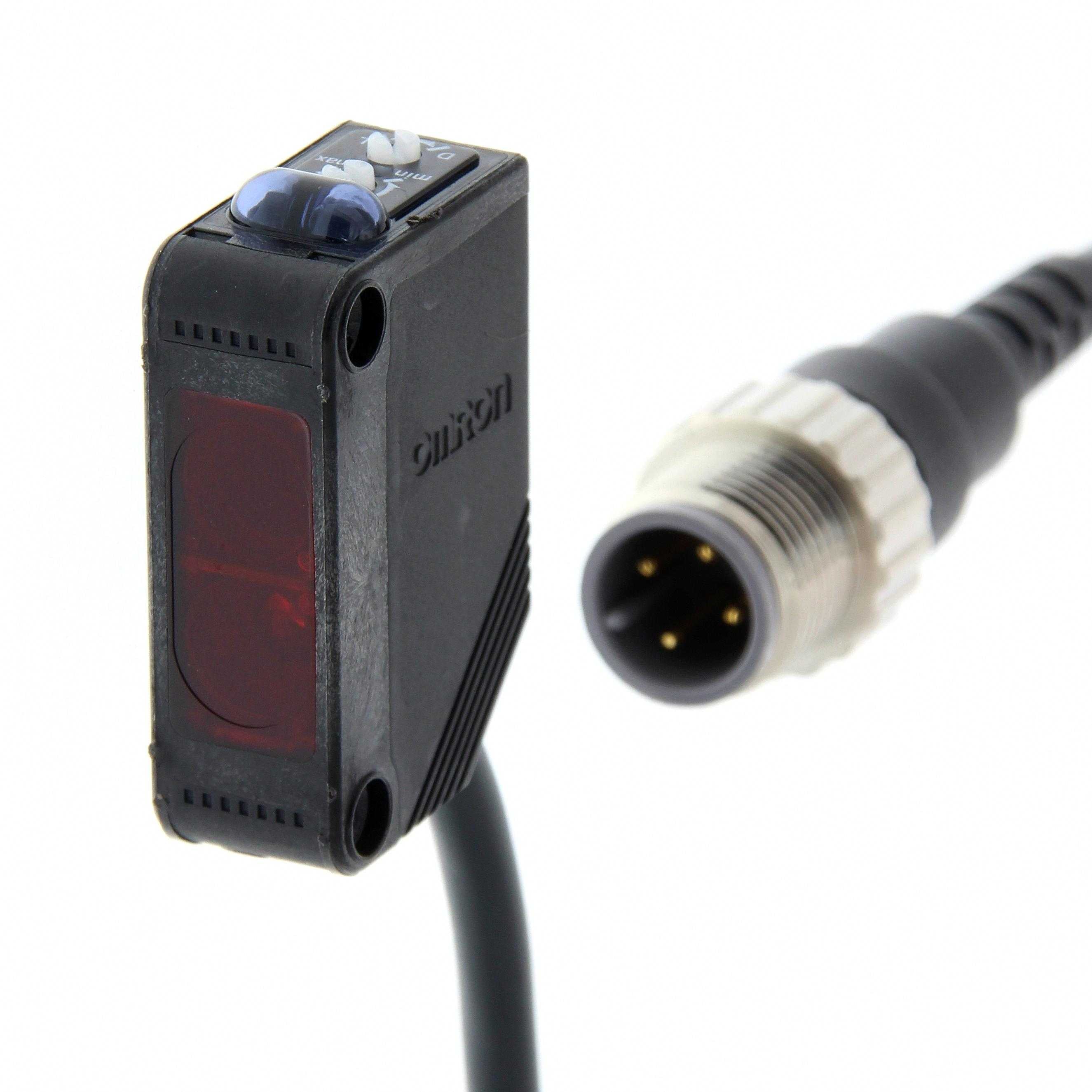OMRON - E3Z-D81-M1J 0.3M - Photoelectric Sensors