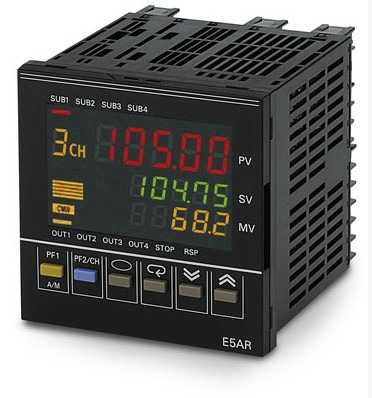 OMRON - E5AR-PRQ43DF-FLK AC100-240 - Temperature & Process Controllers