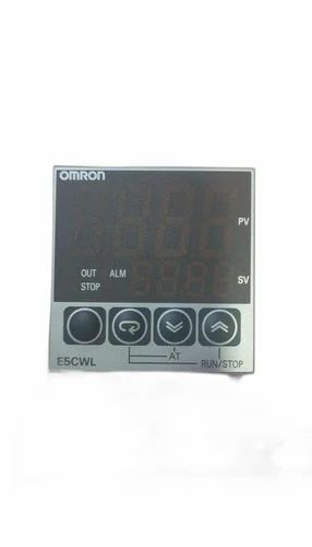 OMRON - E5CWL-R1TC AC100-240 - Temperature & Process Controllers
