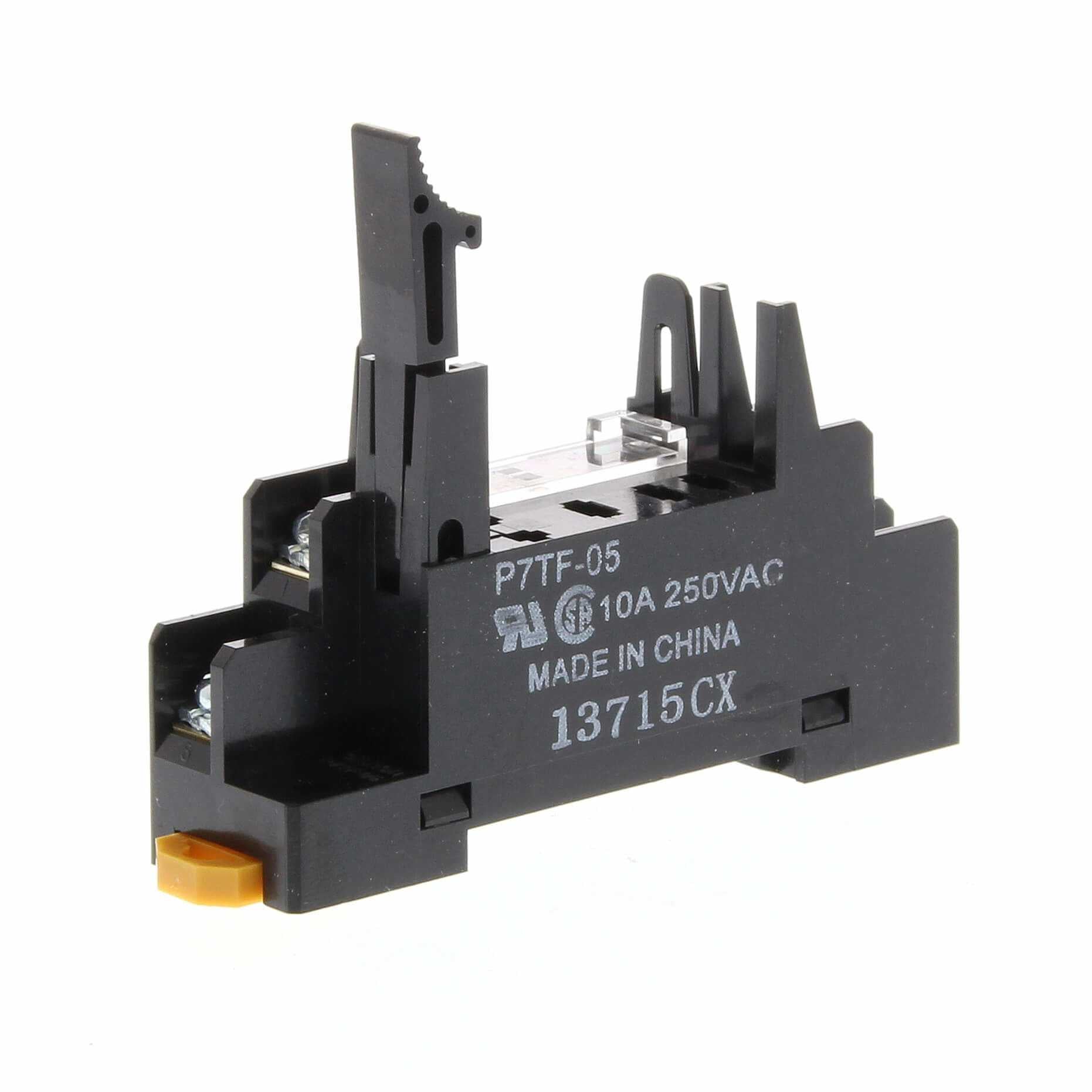 OMRON - P7TF-05 - Relays & Sockets