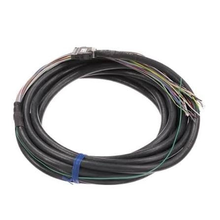 OMRON - V600-A61M 5M - Drive Cables & Accessories