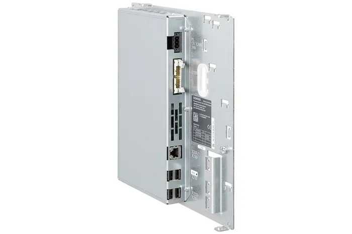 SIEMENS - 6FC5312-0DA00-0AA0 - PLCs (Programmable Logic Controllers)