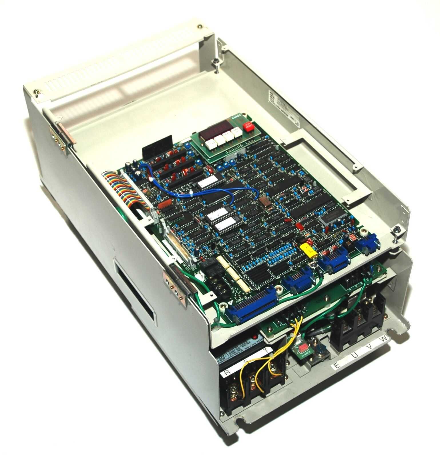 YASKAWA ELECTRIC - CIMR-MTIII-15K.2 - Motor Drives