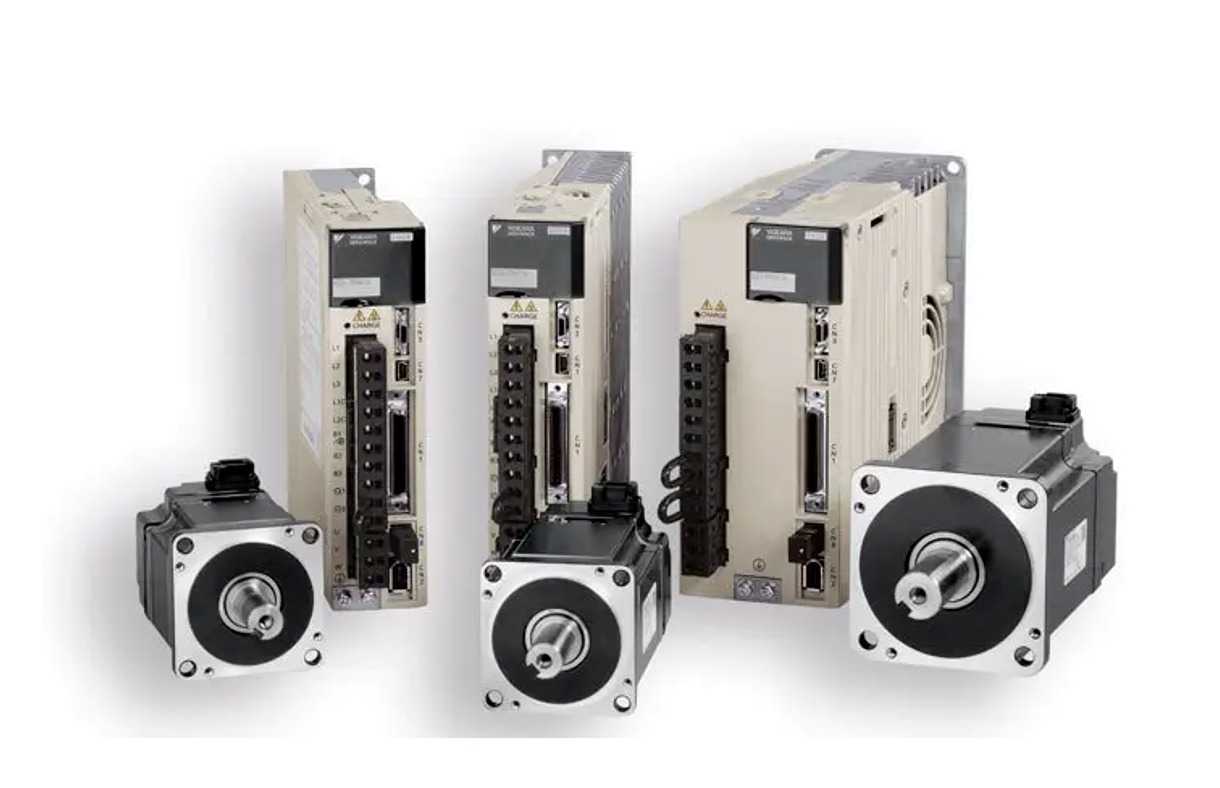 YASKAWA ELECTRIC - SGDV-1R9DE1A - Servo Drives & Controls